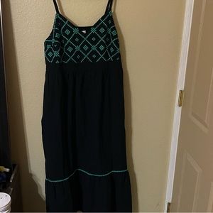 NWT Ava & Viv Dress size 2X Black Sleveless Embroidered Aztec Boho Sundress